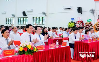Trường PTTH dân tộc nội trú Nghệ An – Vinh dự là điểm cầu khai giảng năm học 2025 – 2026 và kỷ niệm 80 năm thành lập Bộ quốc gia giáo dục (nay là Bộ giáo dục và đào tạo) của tỉnh Nghệ An